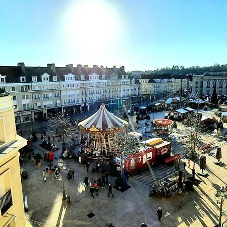 F2 Avec Sauna, Vue D'Exception Place De La Mairie Beauvais Exteriér fotografie